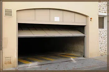 SOS Garage Doors Goodyear, AZ 623-295-3092 SOS Garage Doors Goodyear, AZ 623-295-3092 - abt-cont-gr-02m
